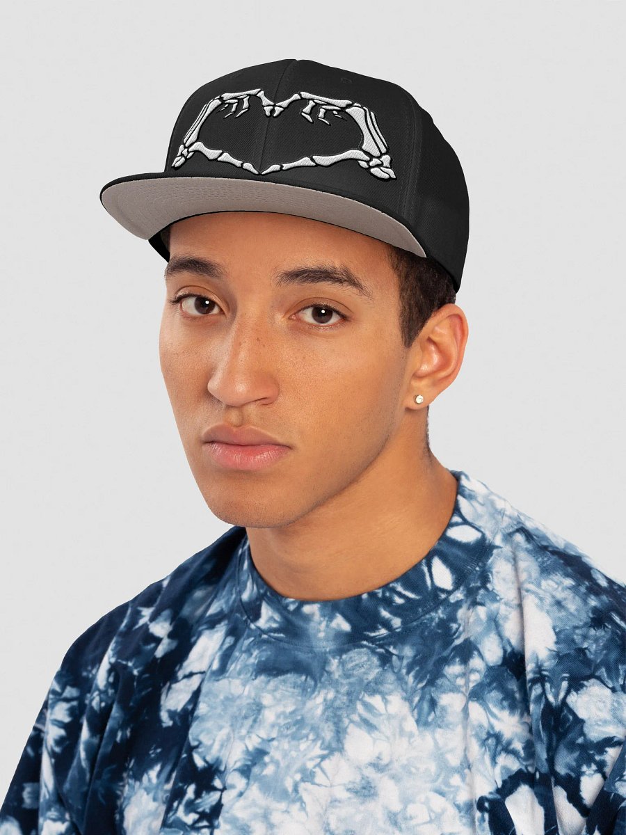 skeleton hand hat product image (86)