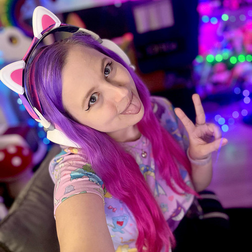 Going live now for a charity stream! Raising money for Autism Women and Nonbinary Network! Come hang out with us while we rai...