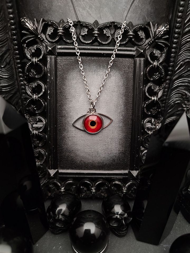Eye Painted Amulet - Scarlet Glow product image (2)