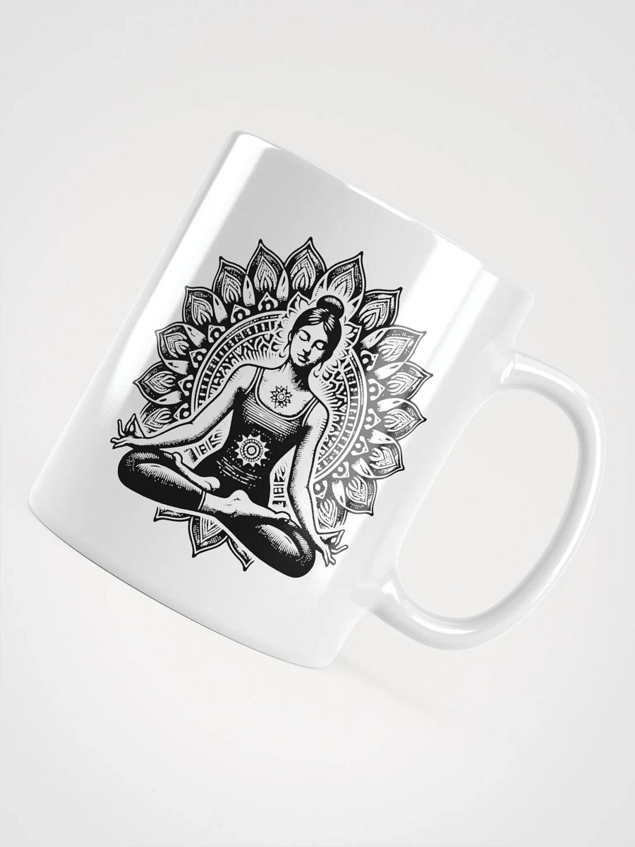 Taza blanca brillante con Mujer Meditando product image (4)