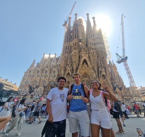 Sagrada Familiar 🇪🇸
#sagradafamília #barcelonaespaña #barcelonacity #barcelona #barcelonaspain #s34ntravels