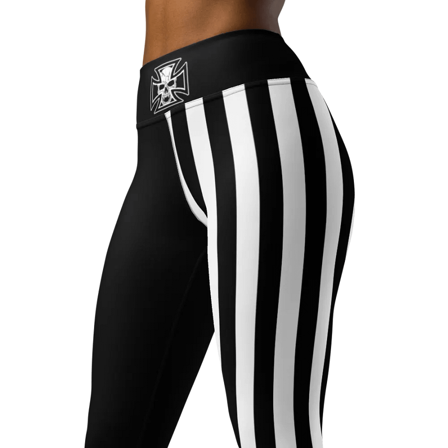 Maltese cross and skull yoga leggings product image (4)