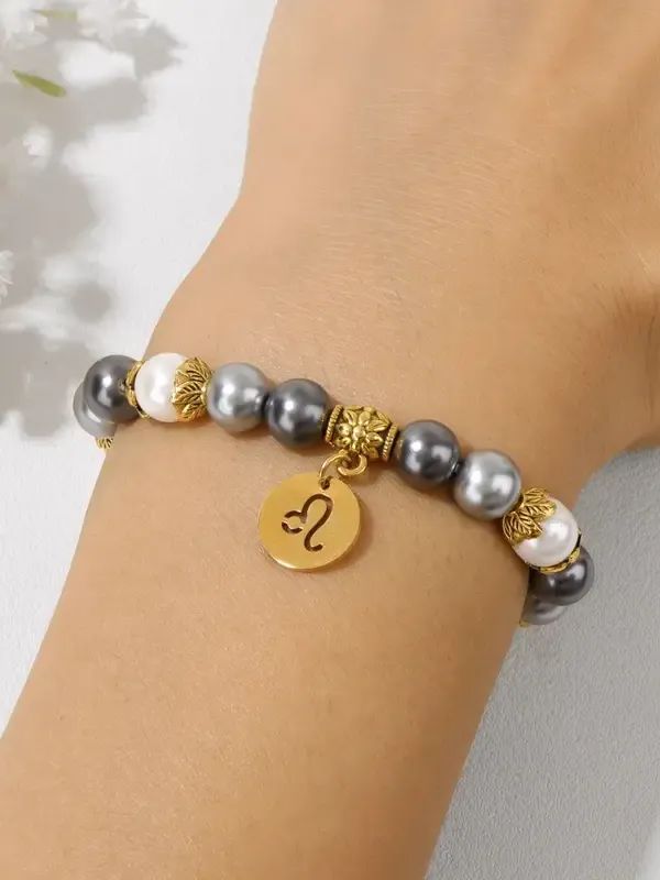 Leo Bohemian Style Zodiac Pendant Bracelet product image (2)