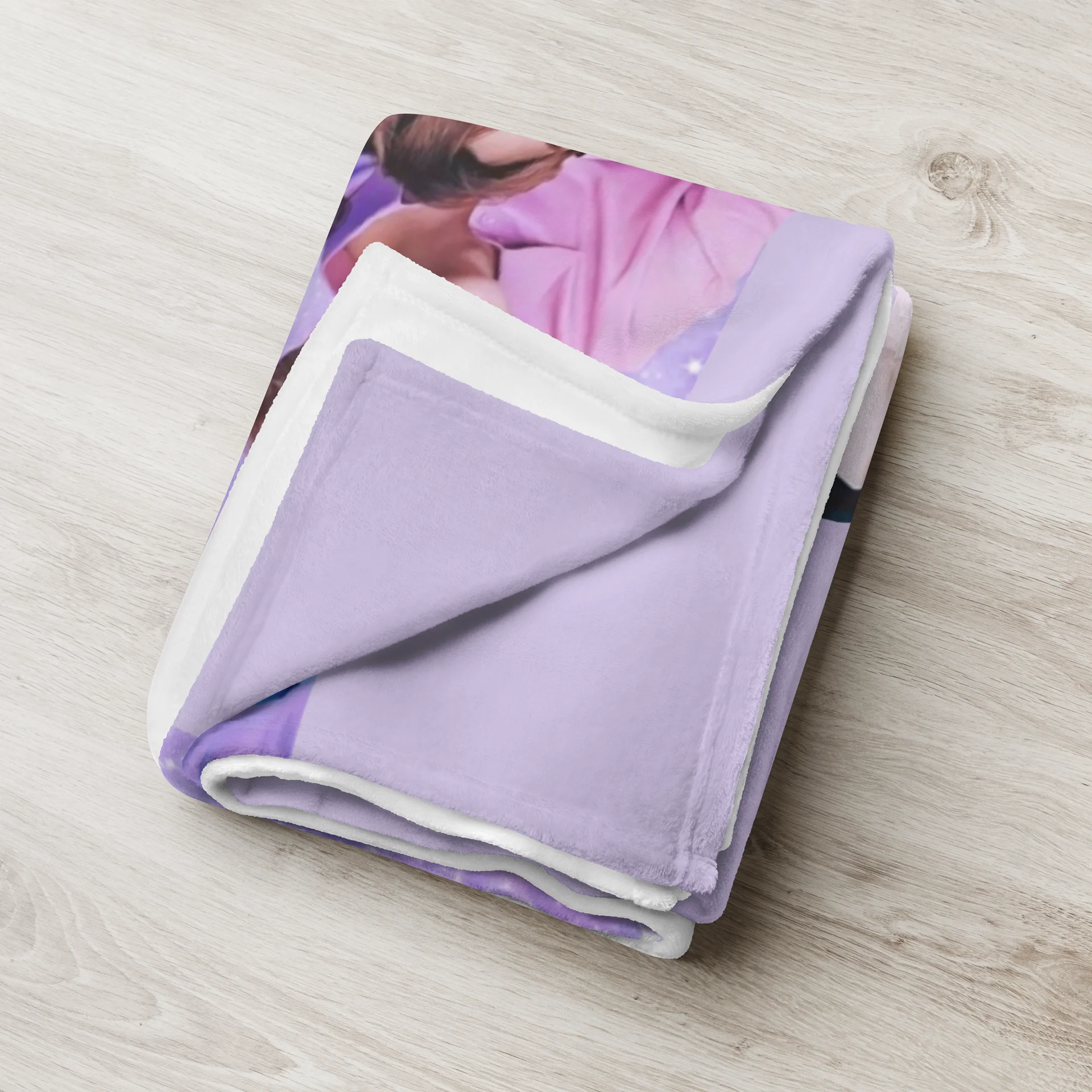 BTS Smiles & Charm Throw Blanket product image (3)