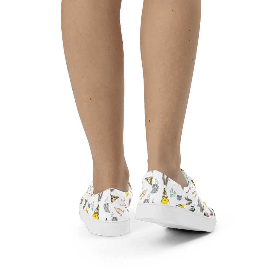NZ Blooms and Birds Lace-Up Canvas Shoes (White) product image (3)