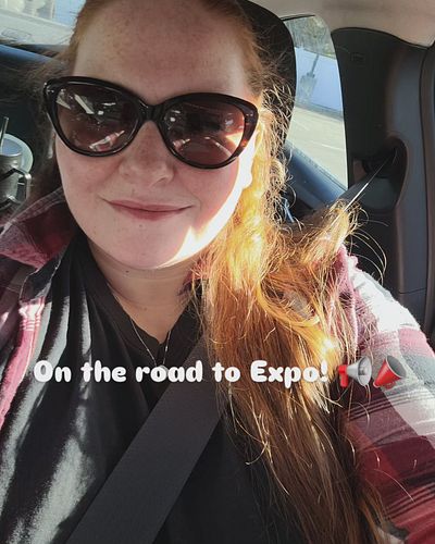 We just hit the road! On our way to expo 📣 So excited My daughter is going to have so much fun!