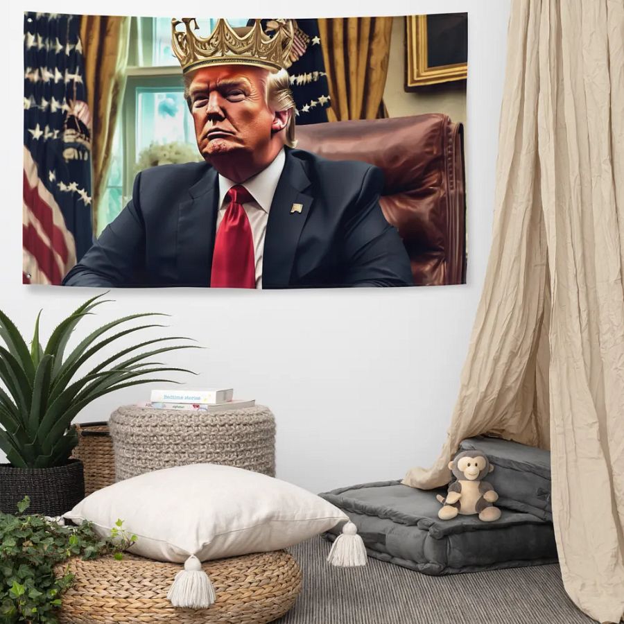 The King is the King Flag product image (5)