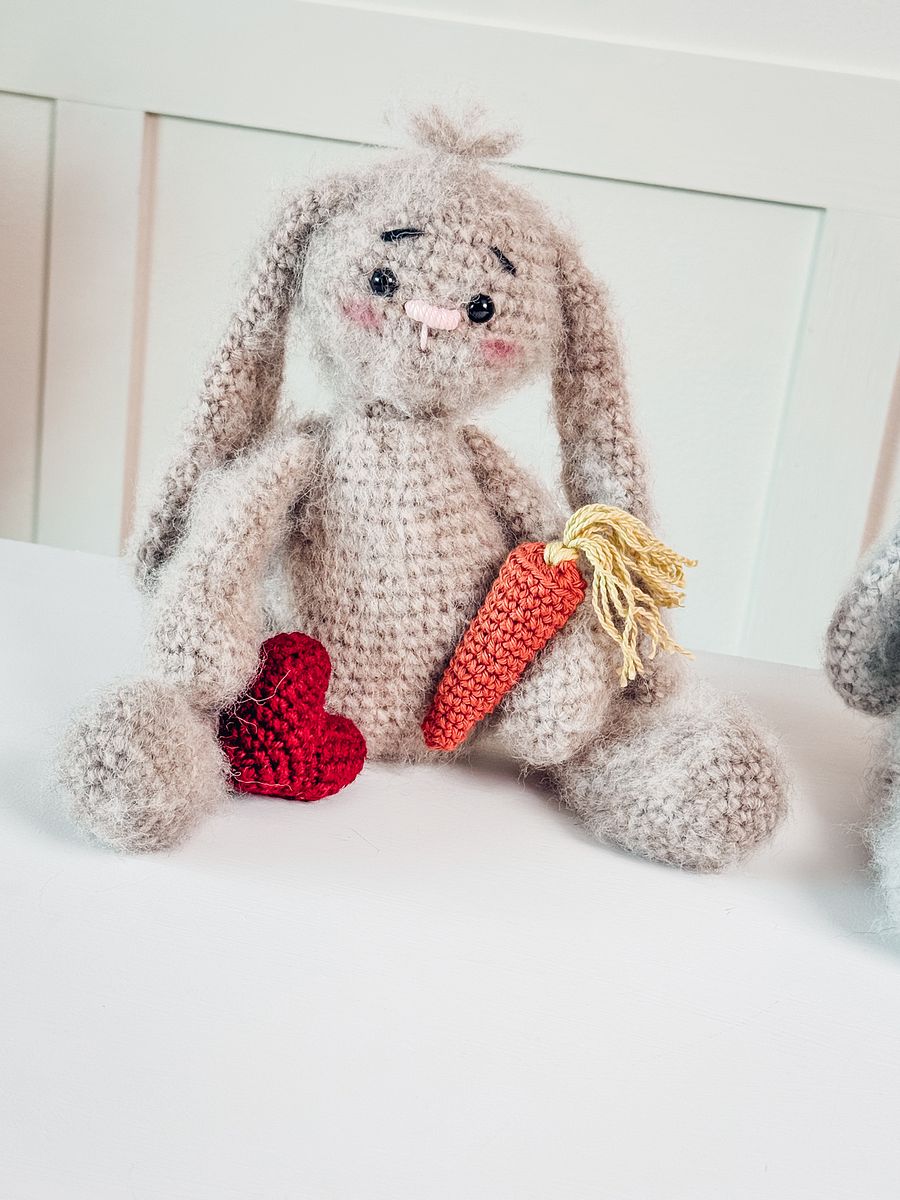 Be My Bunny Crochet Pattern - Free Pattern for Valentines or Easter product image (4)