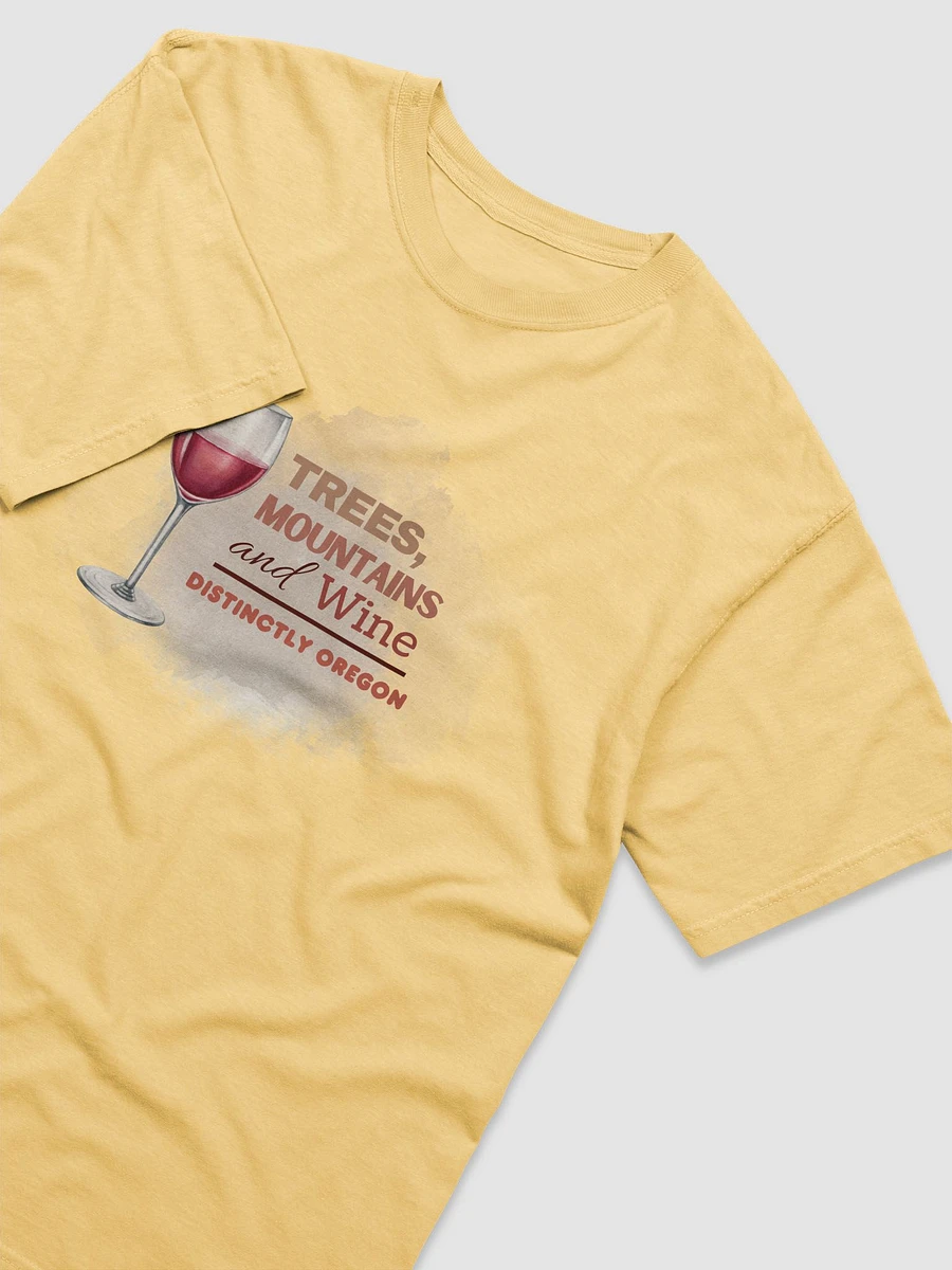 Trees, Mountains and Wine: Distinctly Oregon Garment Dyed Heavy T-shirt product image (3)