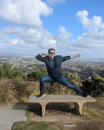 Photo/video drop of some experiences in San Diego! Particularly me at the top of Mount Soledad and checking out wild seals La...