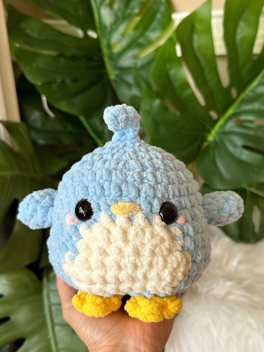 Chonky Penguin product image (2)