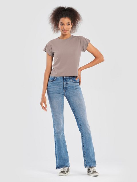 Photo showing Cotton Heritage Women's High-Waisted Tee