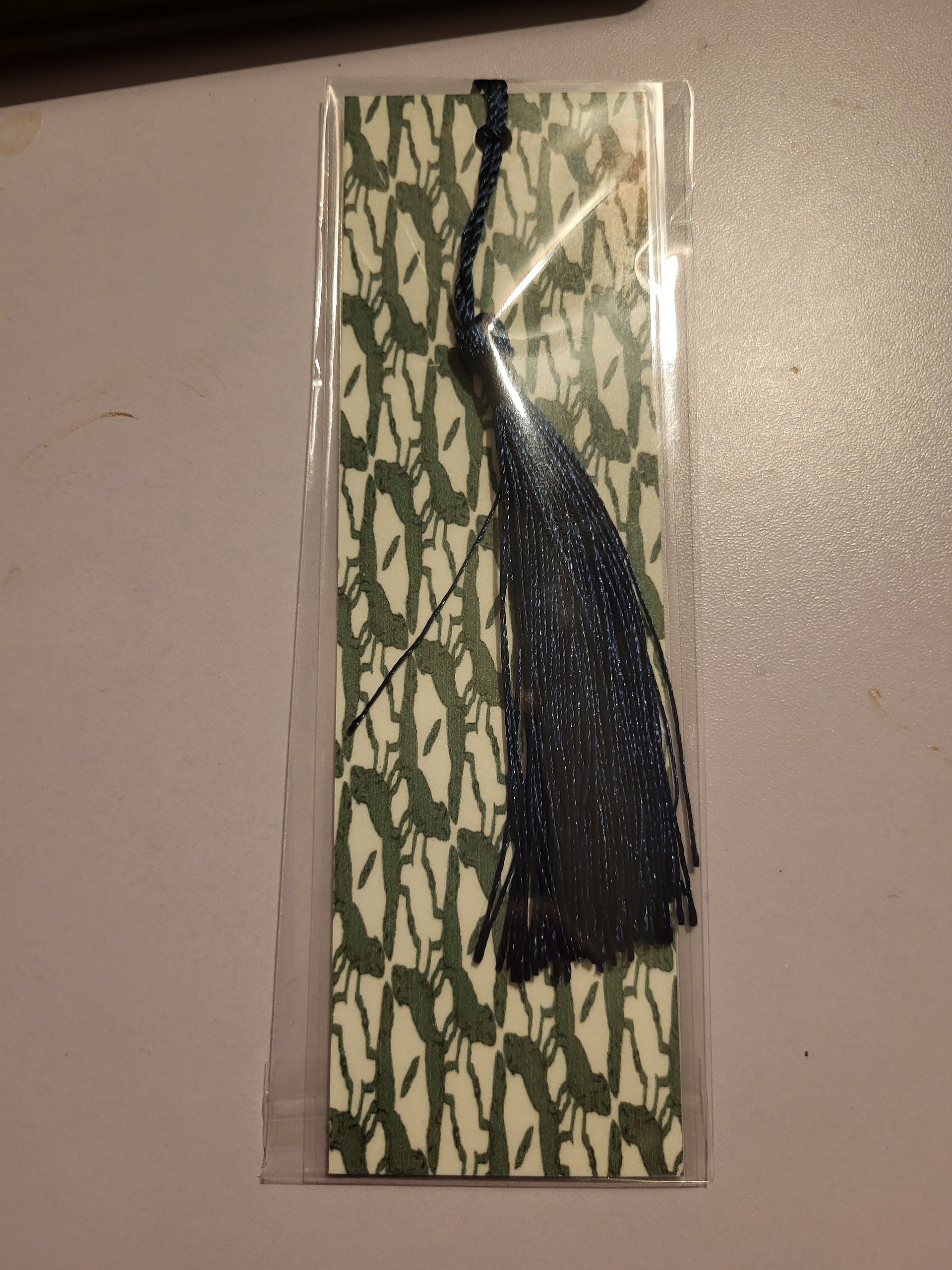Cute Cartoon Lizard Pattern Laminated Bookmark with Tassel for the Reptile Loving Book Reader in Your Life product image (2)