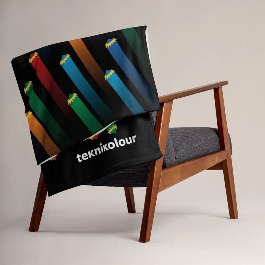 Heartfall Blanket product image (5)