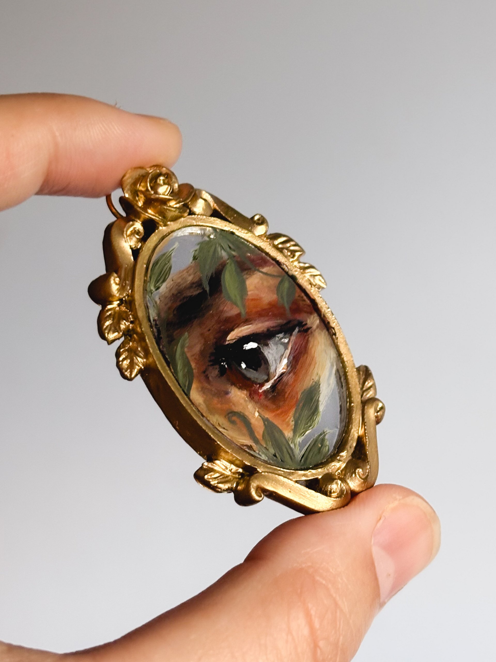 Lover’s Eye on Mirror Necklace product image (3)