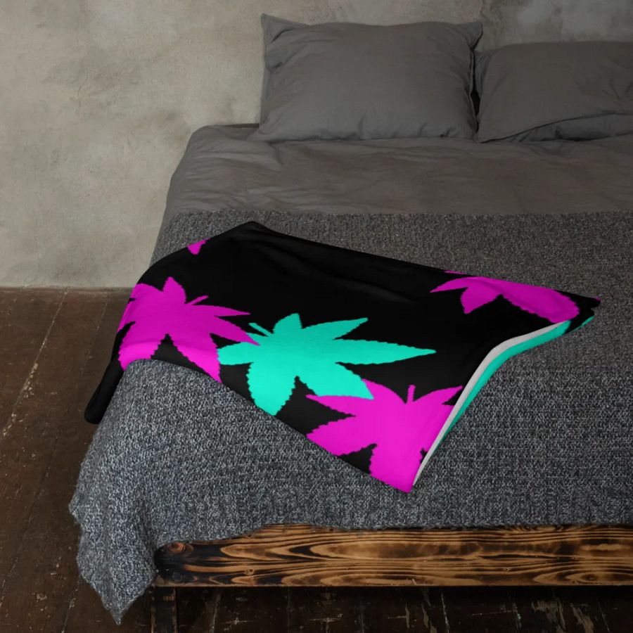 Blanket Neon Leaf product image (11)