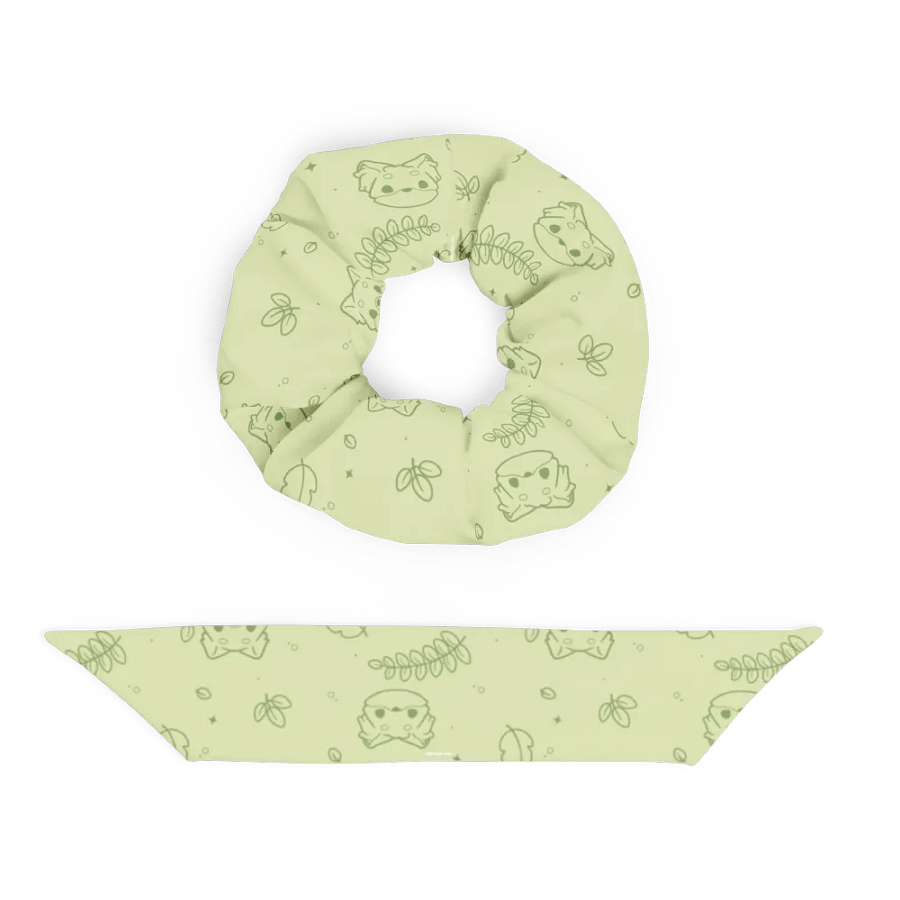 Green recycled scrunchie | Woodland frens product image (5)