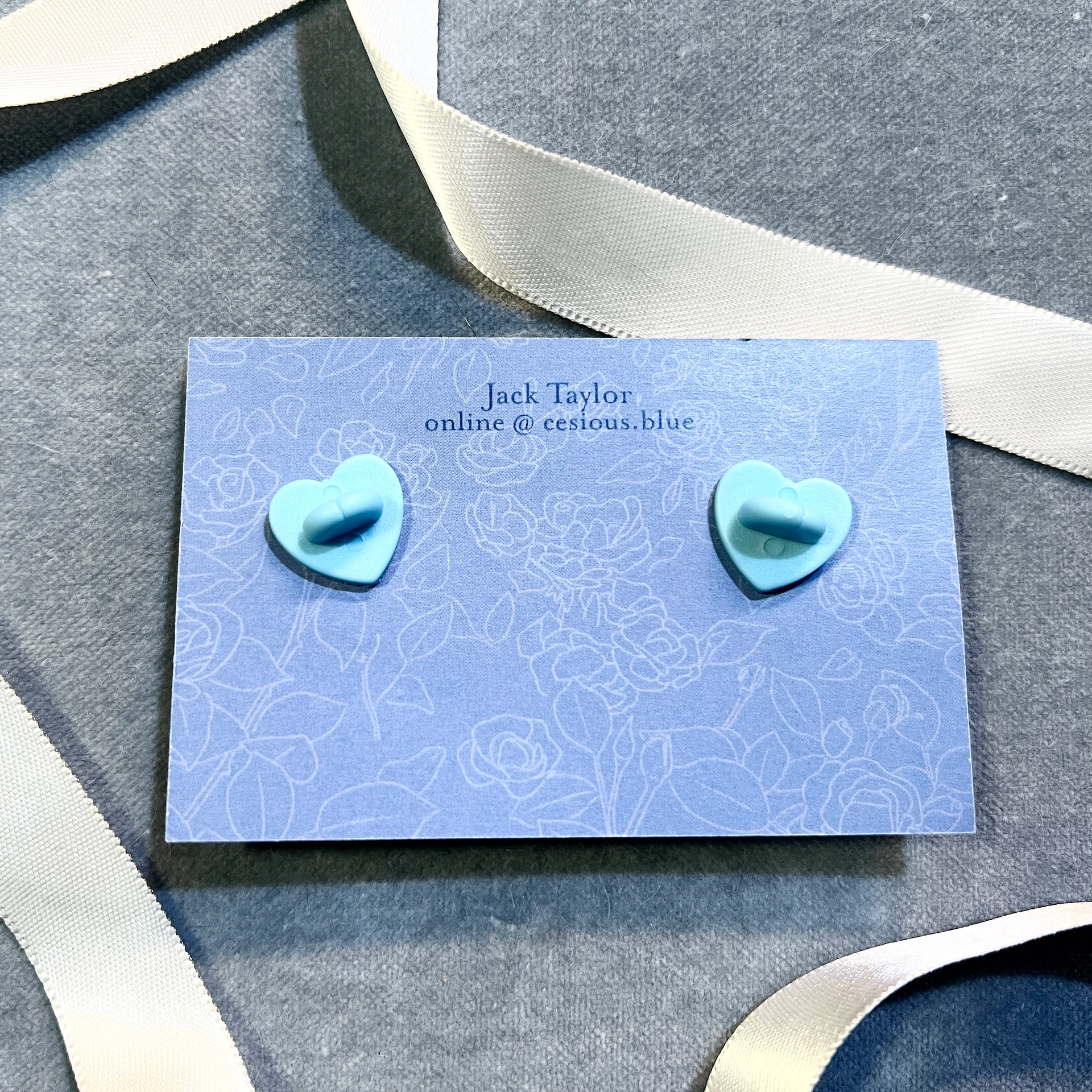 Sword and Roses Collar Pin Set product image (2)