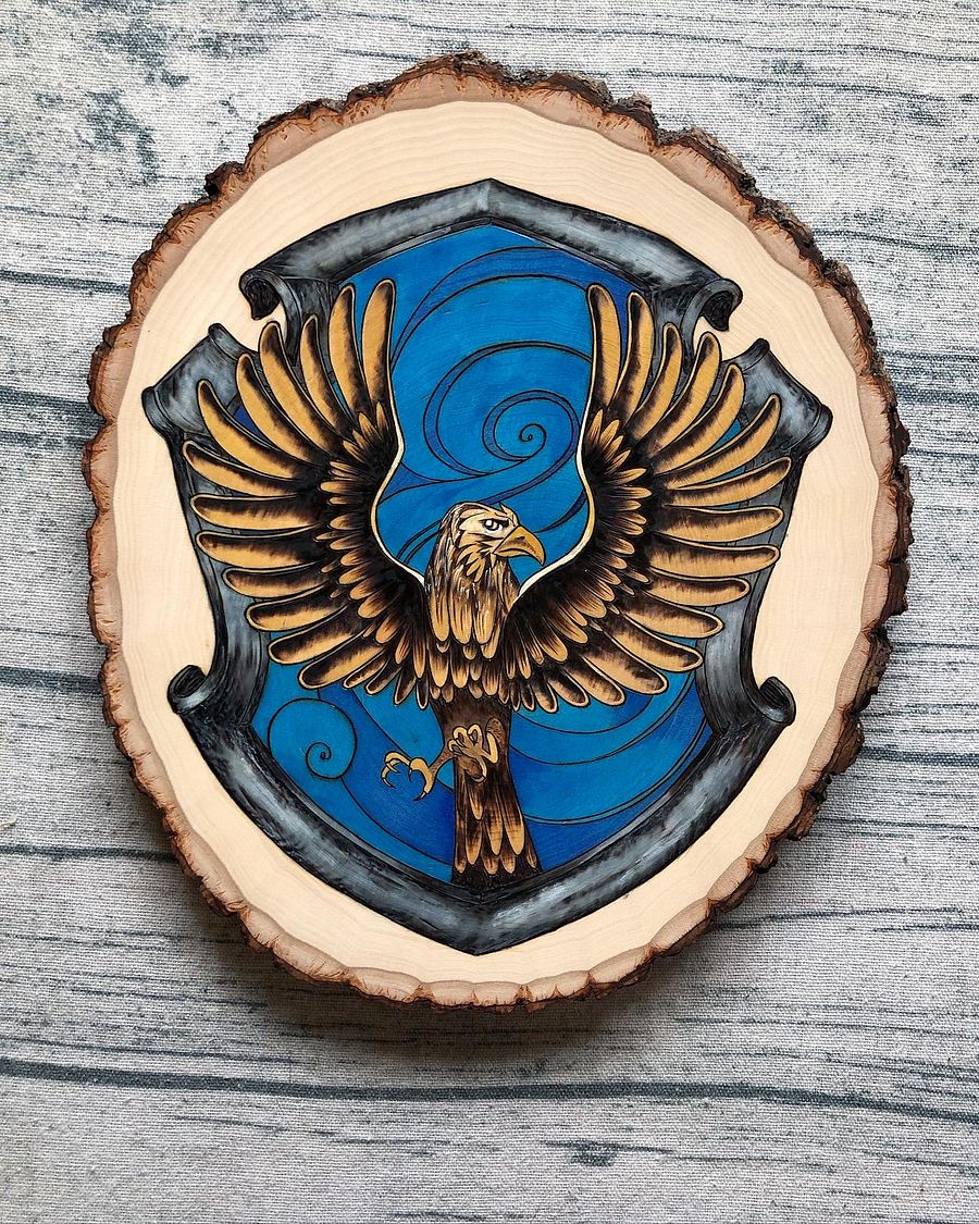 Ravenclaw Hogwarts House Crest product image (1)