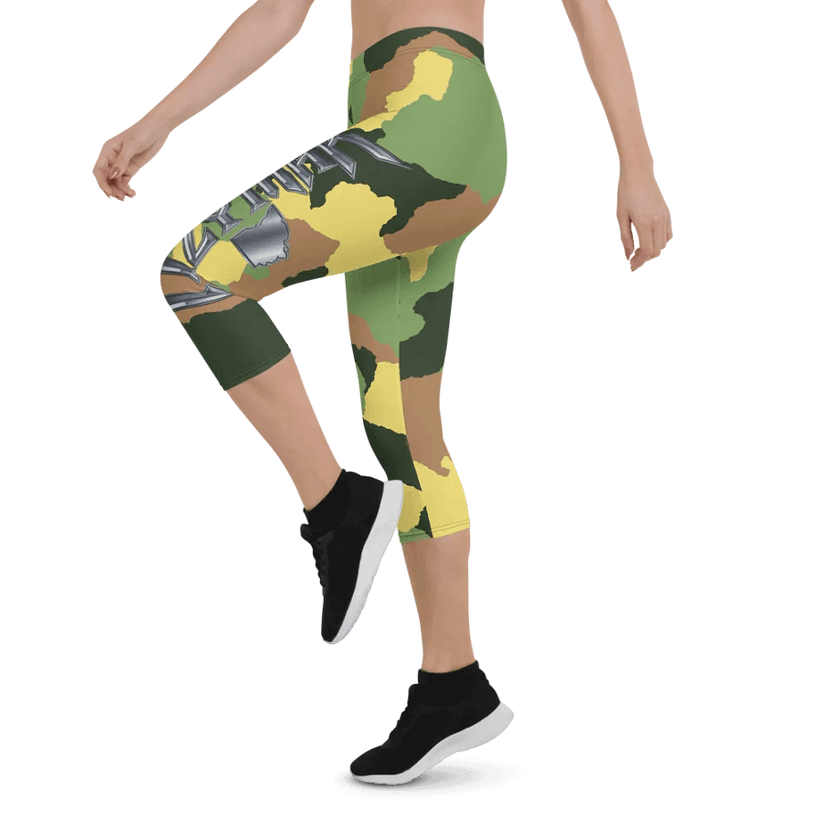 Tizy Mak Camo Chic Capri Leggings product image (3)