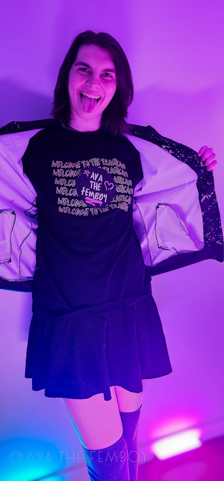 Welcome to the Trash Can T-Shirt product image (2)