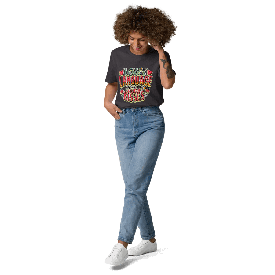 Love's Language spoken in hugs & Kisses T-shirt - Ver 2 product image (10)