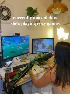 what is your current favorite cozy game? 🌱✨🧺 I’m currently playing @Petit Planet 🪐 I’m obsessed with this comfy life simulation game. thank you for letting me be part of the coziness test aka closed beta!! 🌟 #petitplanet #cozygaming #deskinspiration #cozyaesthetic #cozyaesthetic #cozydesksetup 
