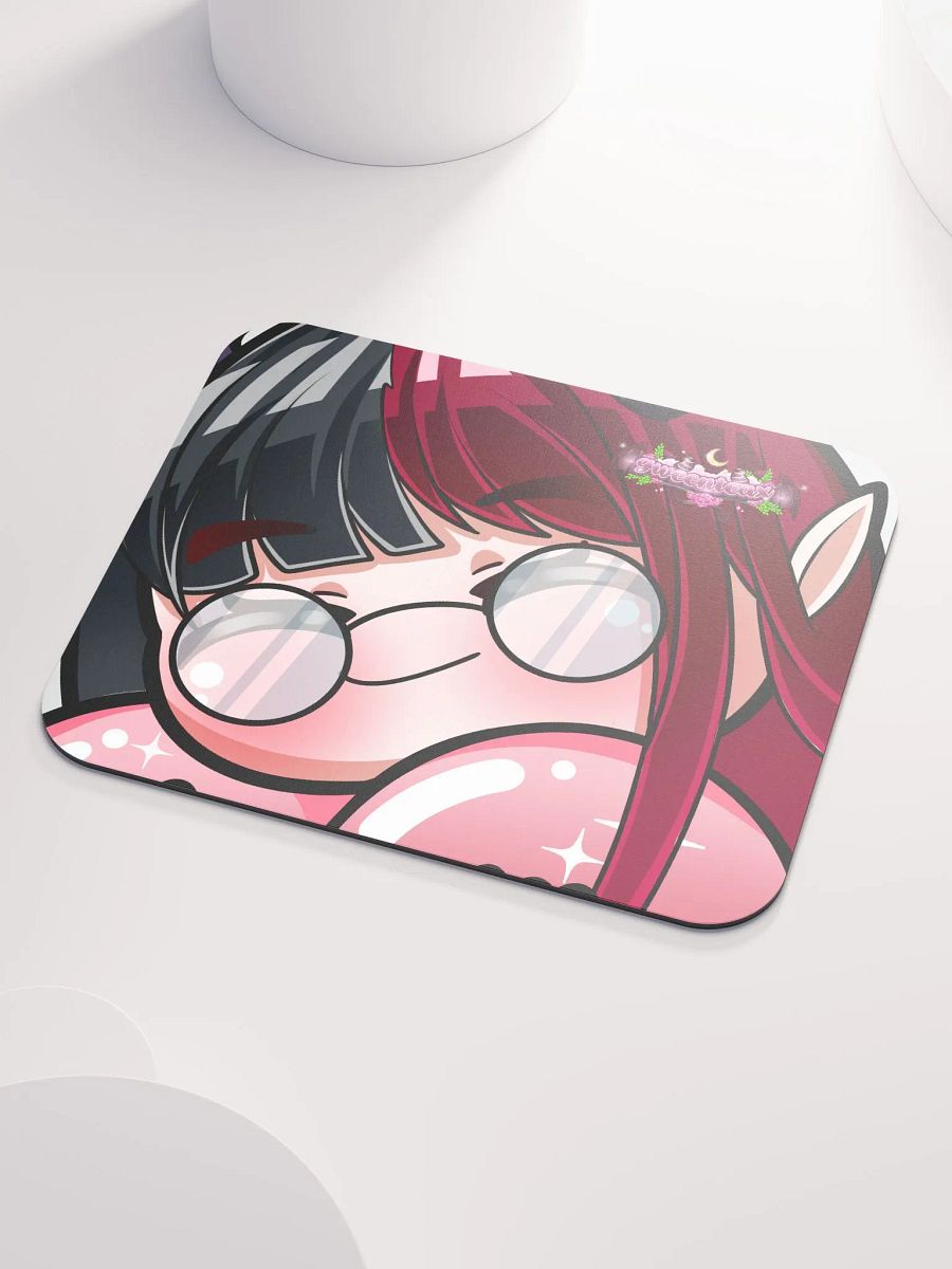 Knz Heart Desk Mat product image (3)