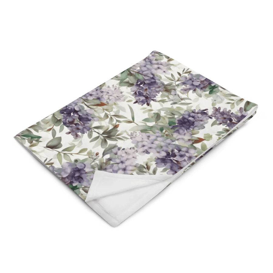 Luscious Lilacs In Bloom product image (8)