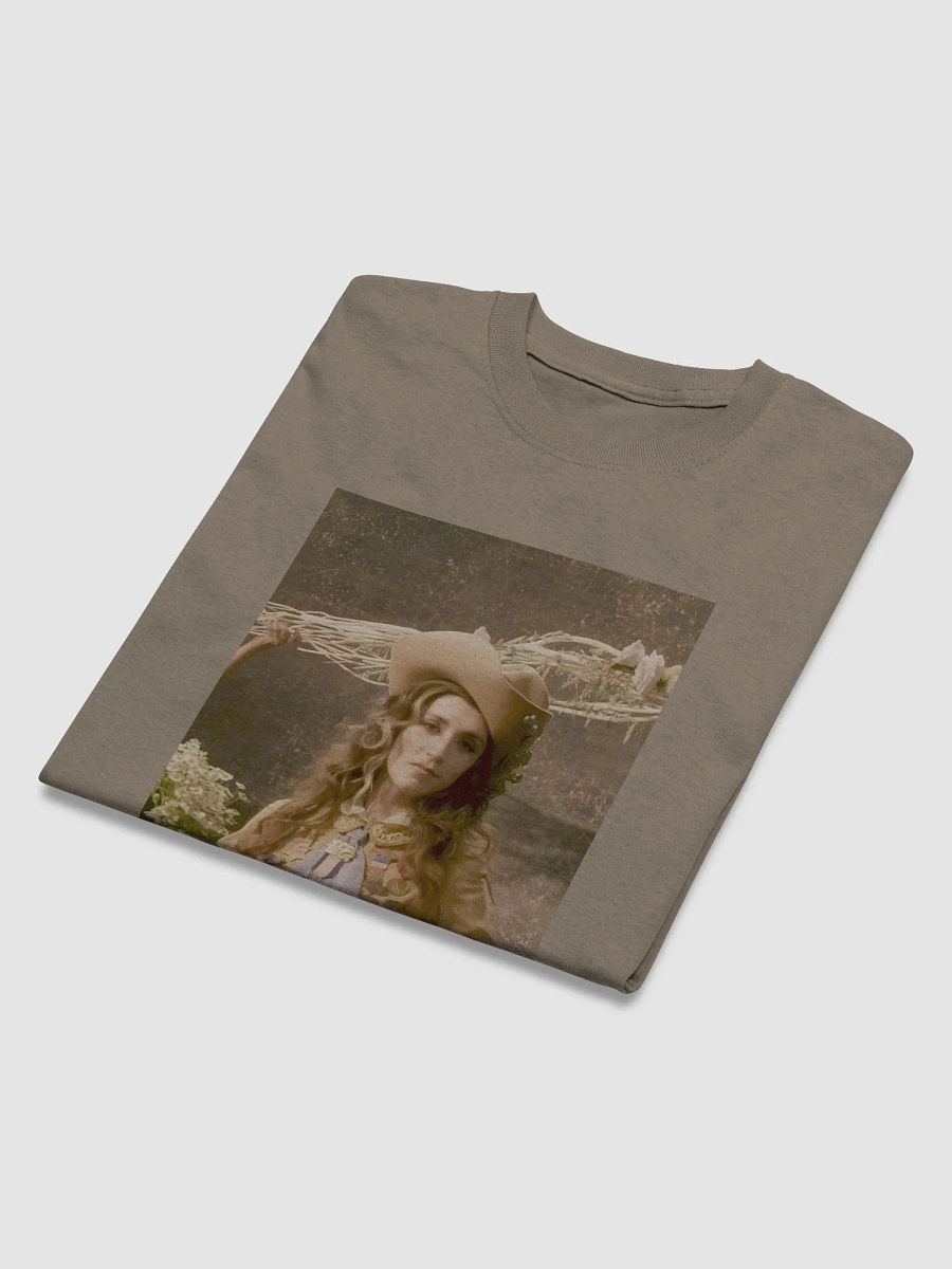 American Dreaming Sierra Ferrell Tshirt product image (15)