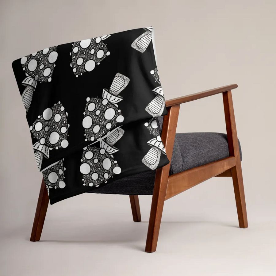 Mushroom Clusters Throw Blanket product image (15)
