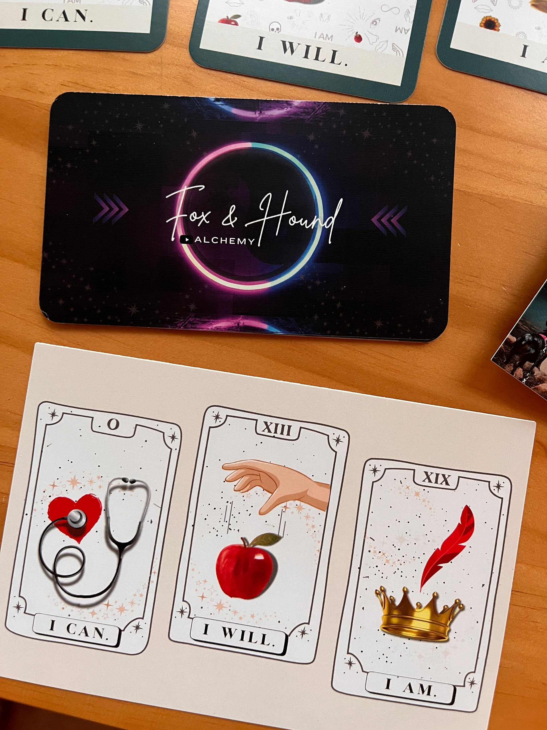 Red Feather Pin & Flash Cards product image (11)