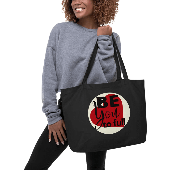 True Beauty Bag product image (1)