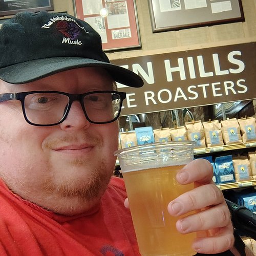 Blake's key lime hard cider at @junglejimsmarket . Currently LIVE on Twitch exploring Jungle Jim's!!! Twitch.tv/musicman0917