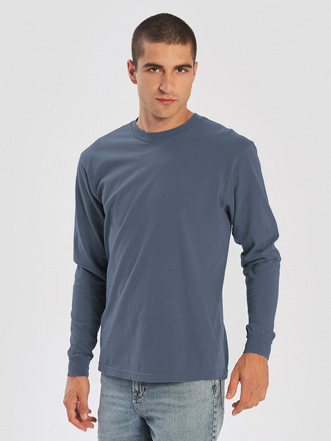 Photo showing Comfort Colors Unisex Garment-Dyed Heavyweight Long Sleeve Shirt