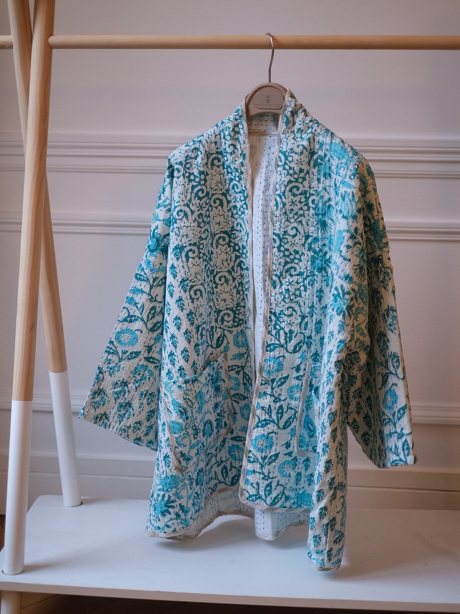 Artisanal Collection - Handmade Kimono Jacket with with Blue Suzani Embroderies product image (3)