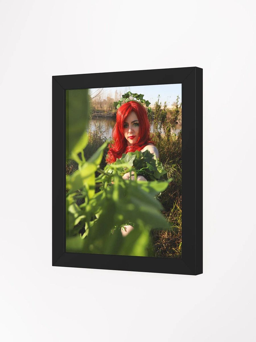 Poison Ivy Tangle Framed Print product image (52)
