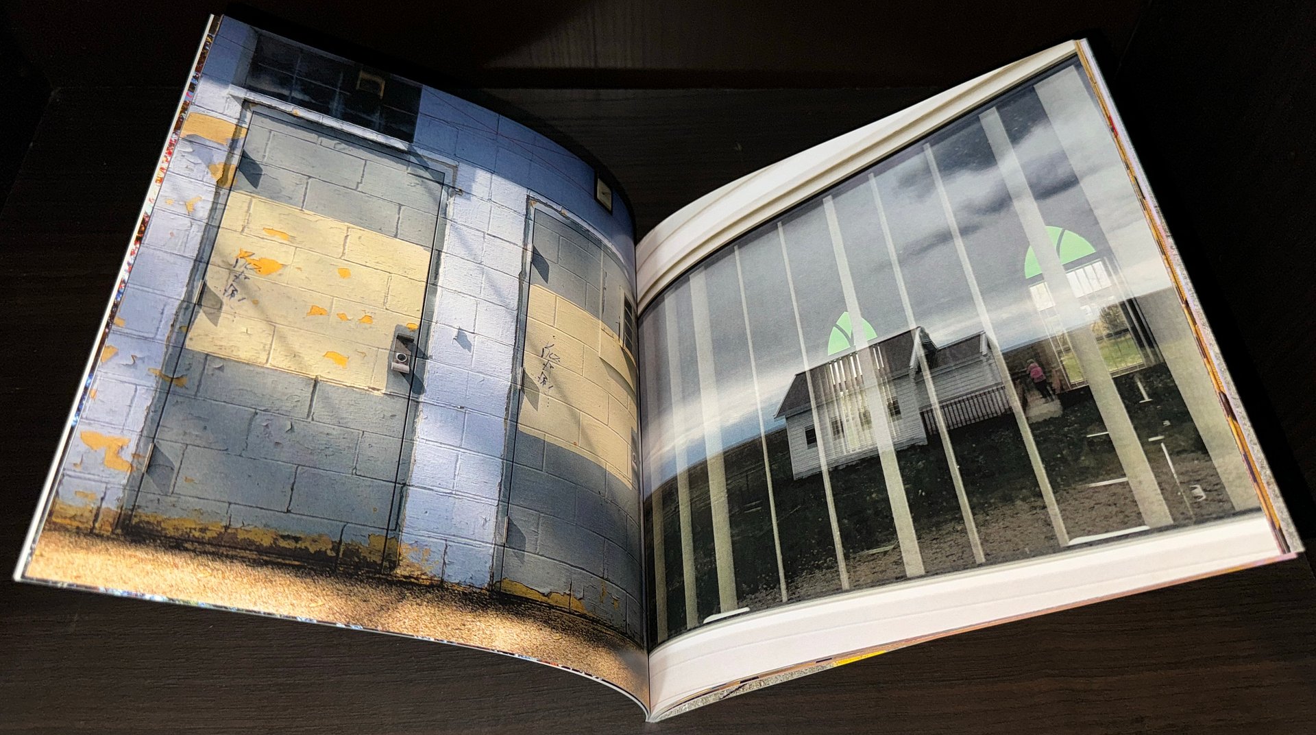 2022 - Zimmer Charging 3-1 Color Book product image (5)