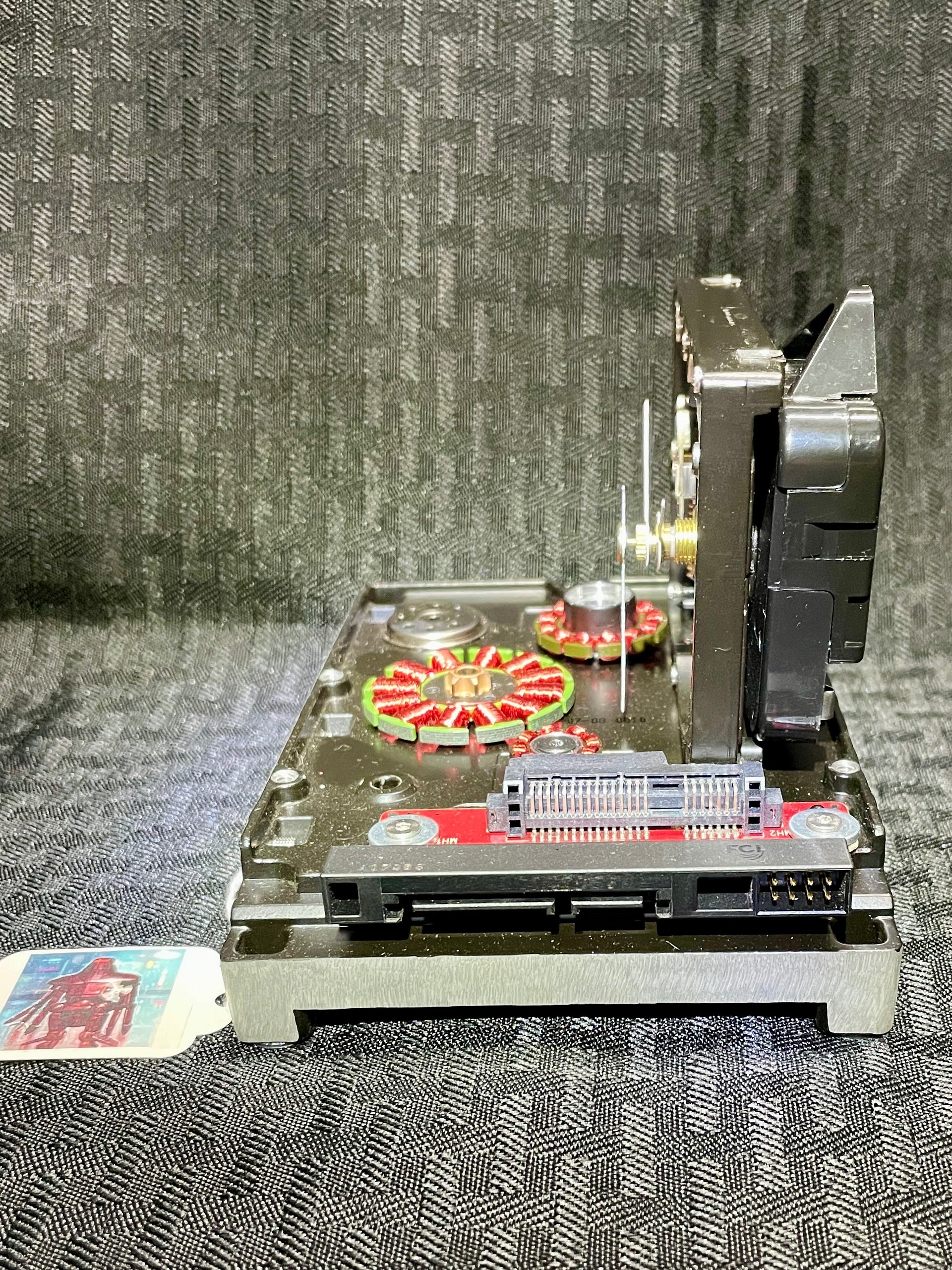Maximillian - Hard Drive Clock product image (3)