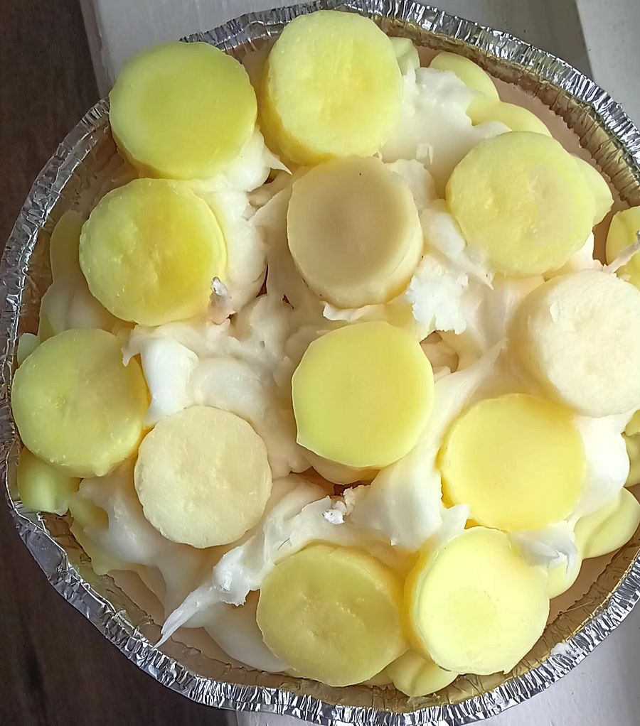Banana Creme Pie Dessert Candle product image (3)