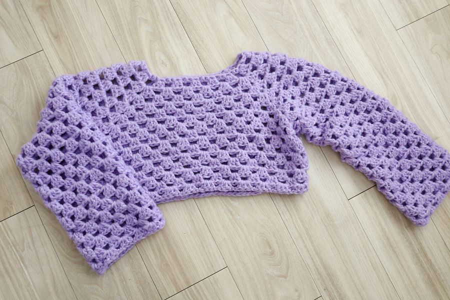 Granny Stitch Cropped Sweater product image (4)