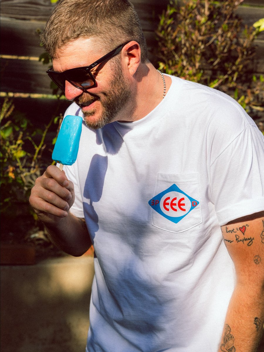 Goood Summmer Pocket Tee product image (9)
