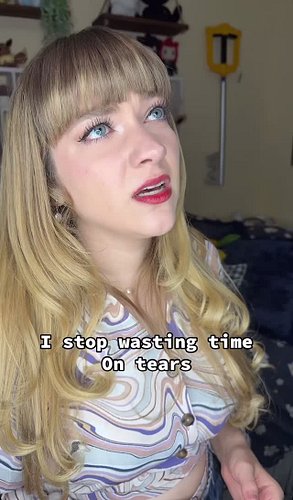 Nomura everyday in the writers room be like

#kingdomhearts #kh #kh2 #kh3 #kh4 #tetsuyanomura #nomura #itsnotenough