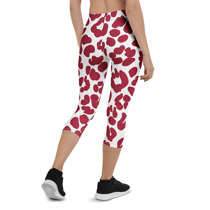 Leopard Chic Capri Leggings product image (2)