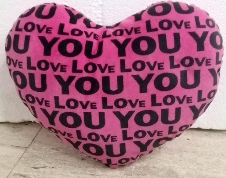 HEART PILLOW product image (2)