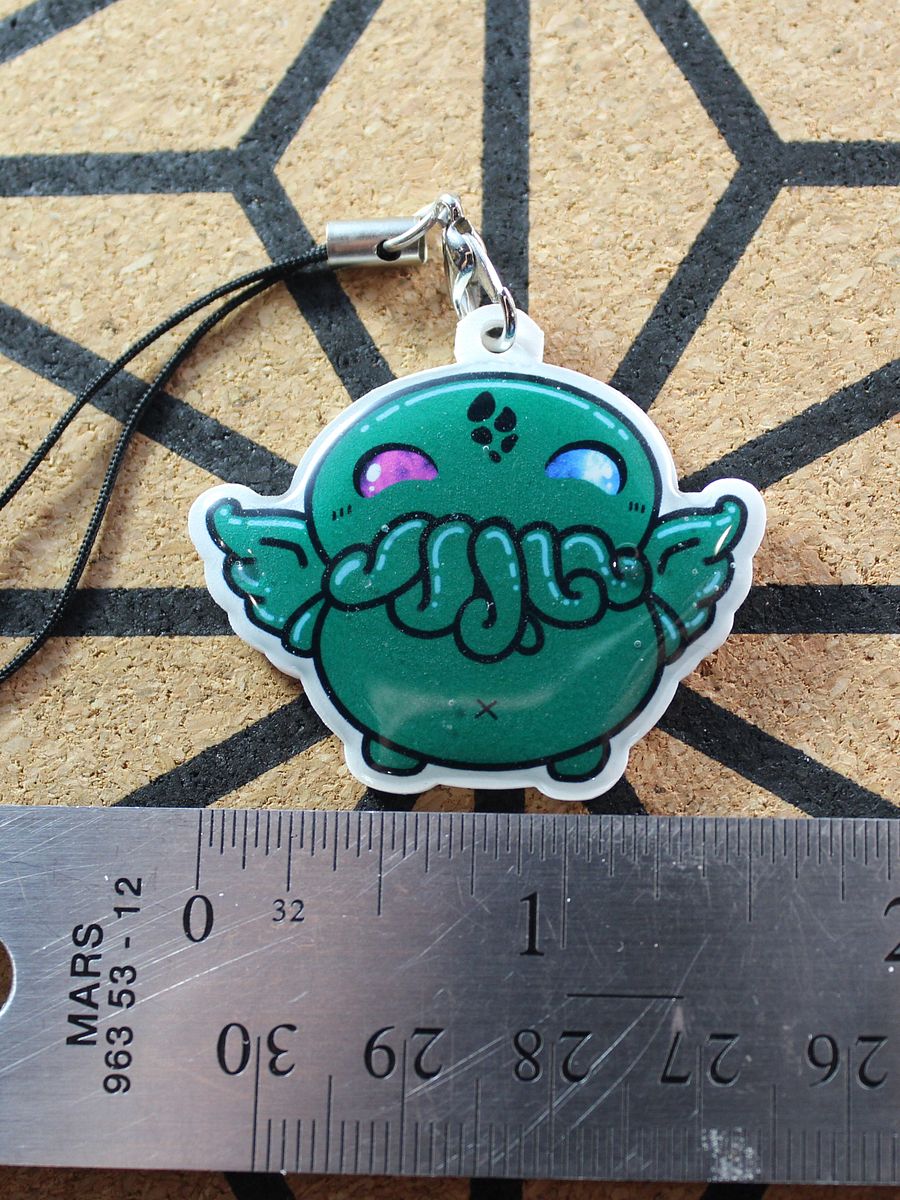 Cthulhu Keychain, Magnet, or Needle minder product image (2)