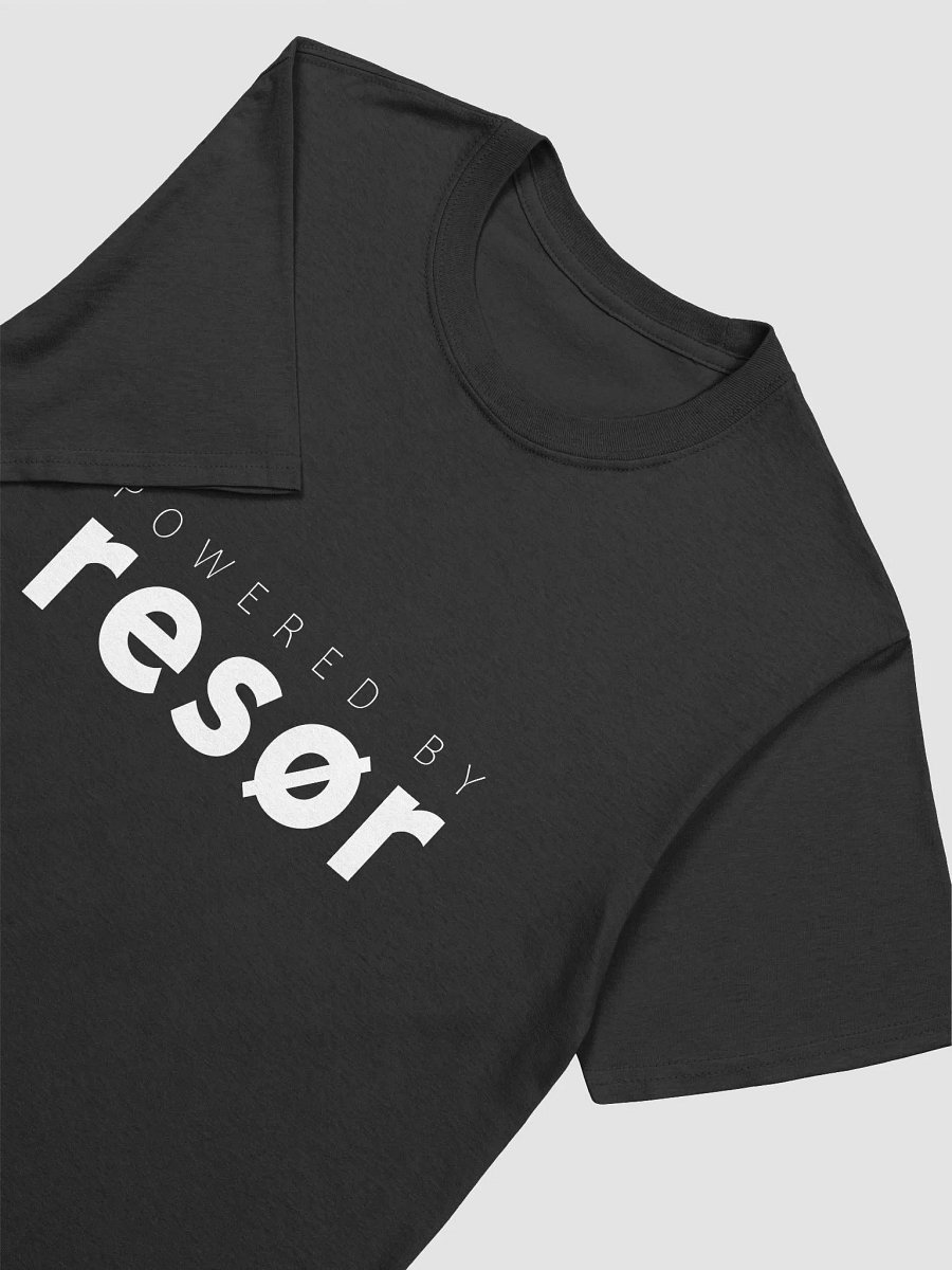 Powered By Resor Unisex T-Shirt product image (3)
