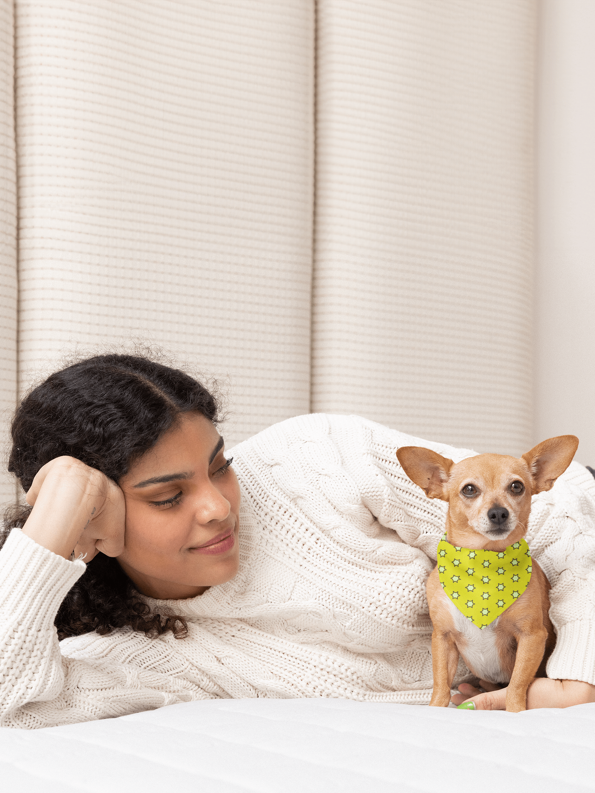Pet's yellow star print bandana product image (7)