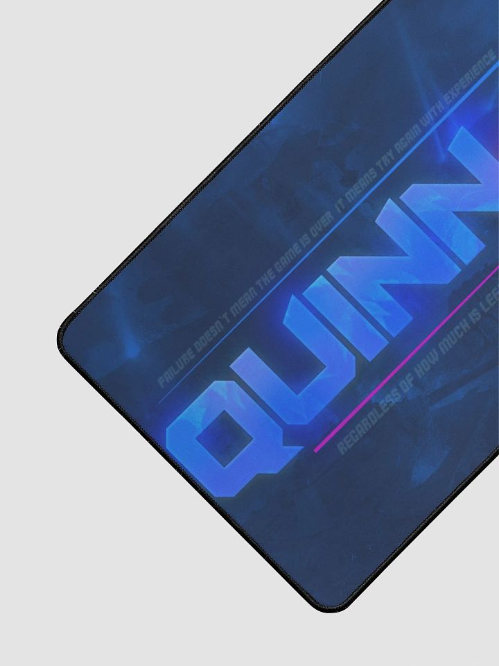 Quinnetic - Desk Mat 12