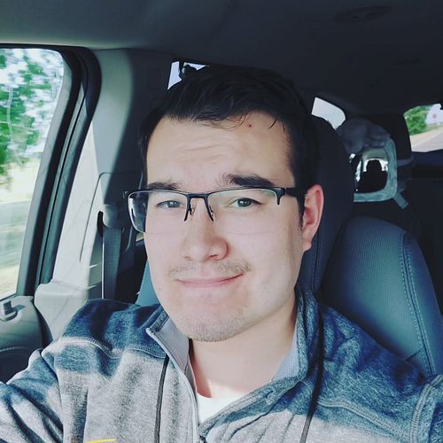 Out of work, and off to the gym. Can't wait to stream tonight and relax 😌